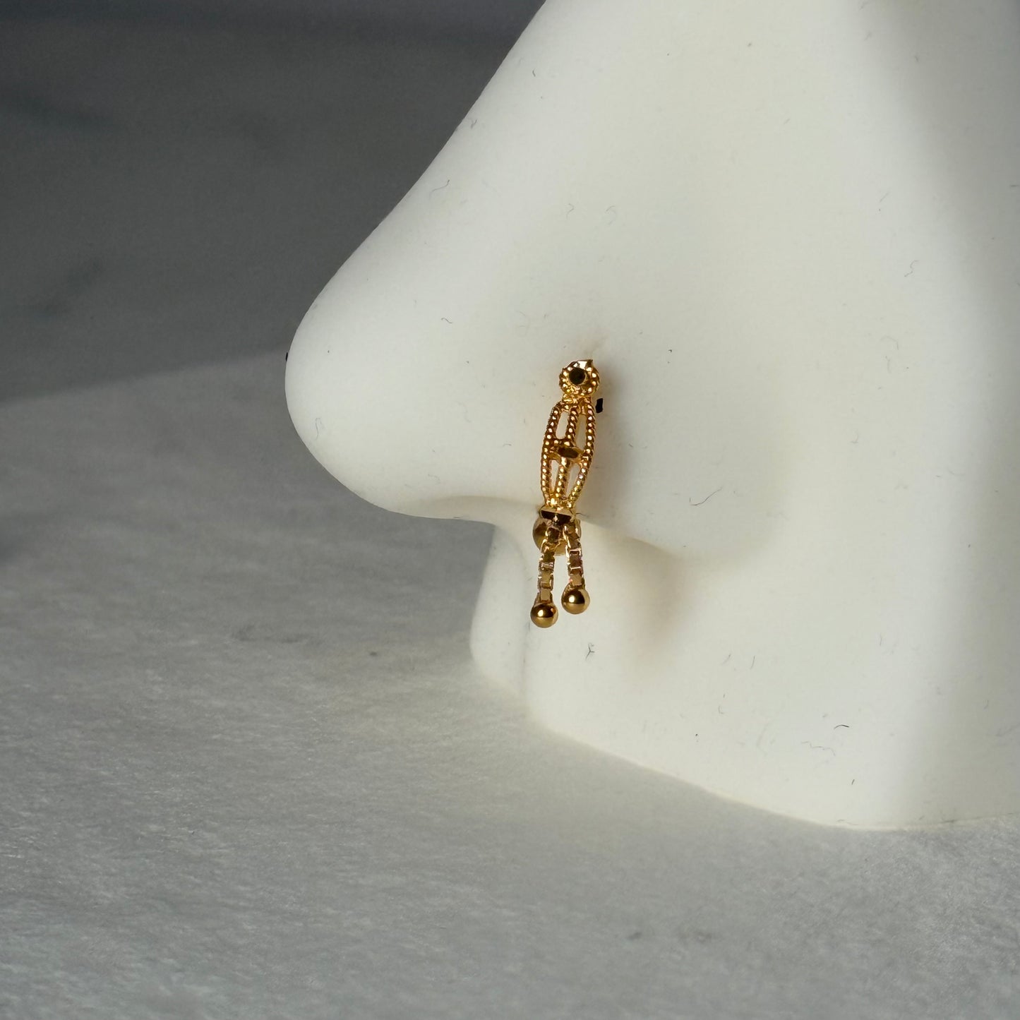 Oslo, 18ct gold hoop