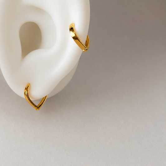 Signature | Classic 8mm Love Hearts in 18ct Gold
