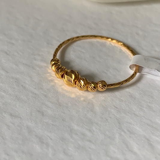 22ct gold dainty ring | size Q