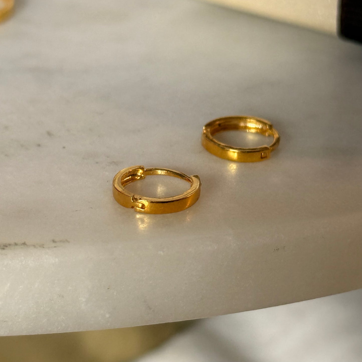 18ct Gold Plain Hoop | 8mm