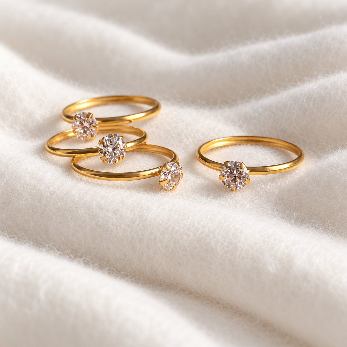 The Basic | 22ct gold minimal ring, size M