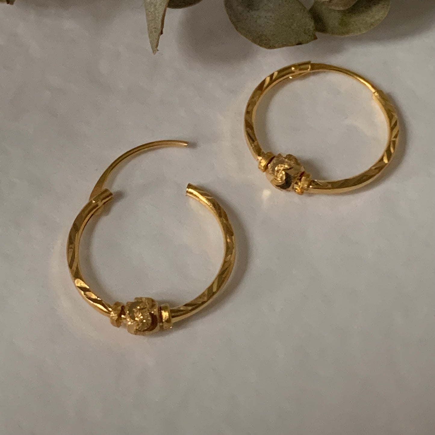 18ct Gold Hoop Pair | 14mm