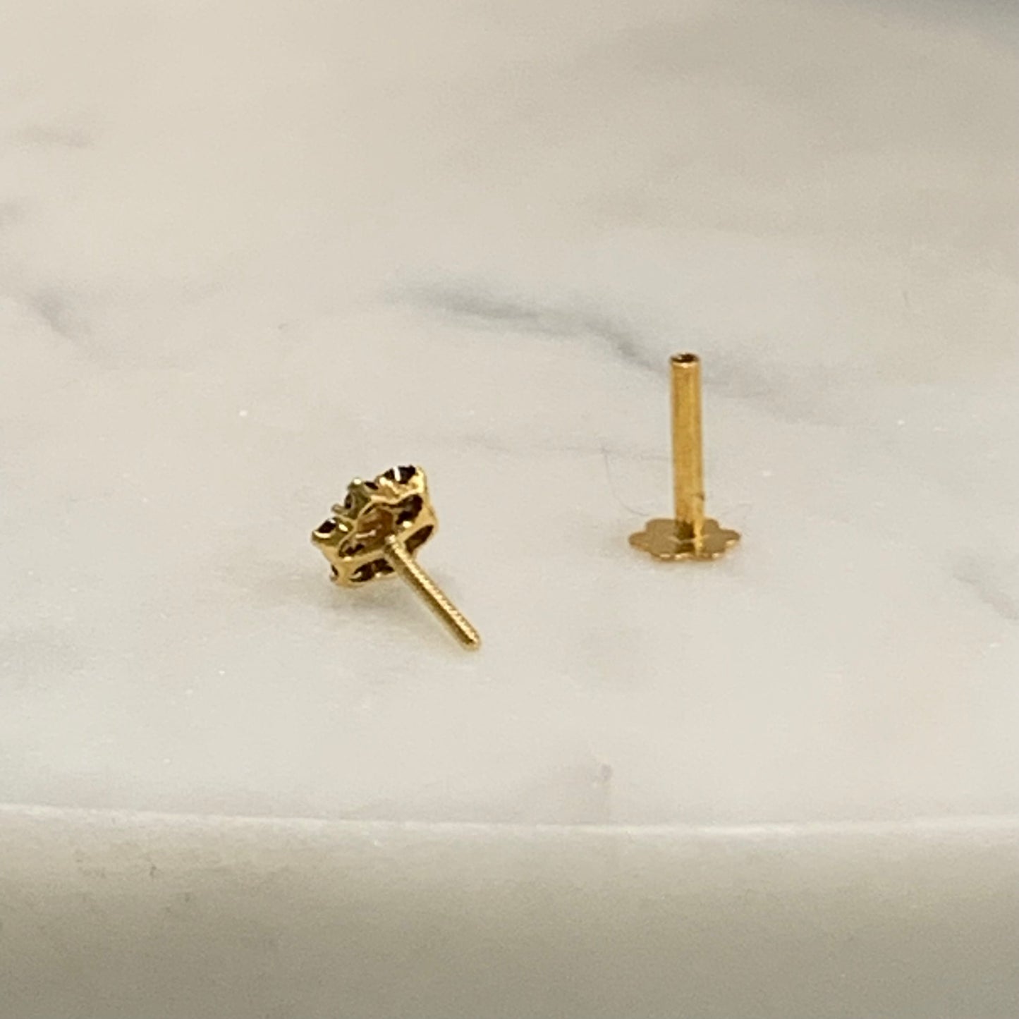 18ct Gold Single Stud | 4mm