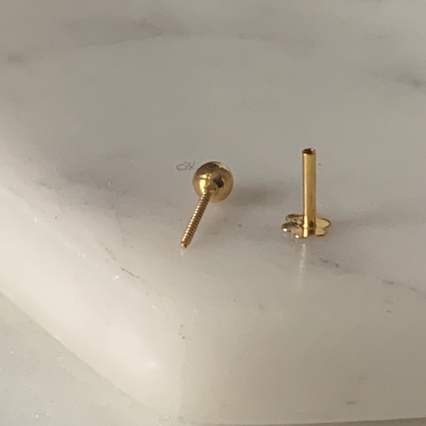 18ct Gold Stud| 3mm