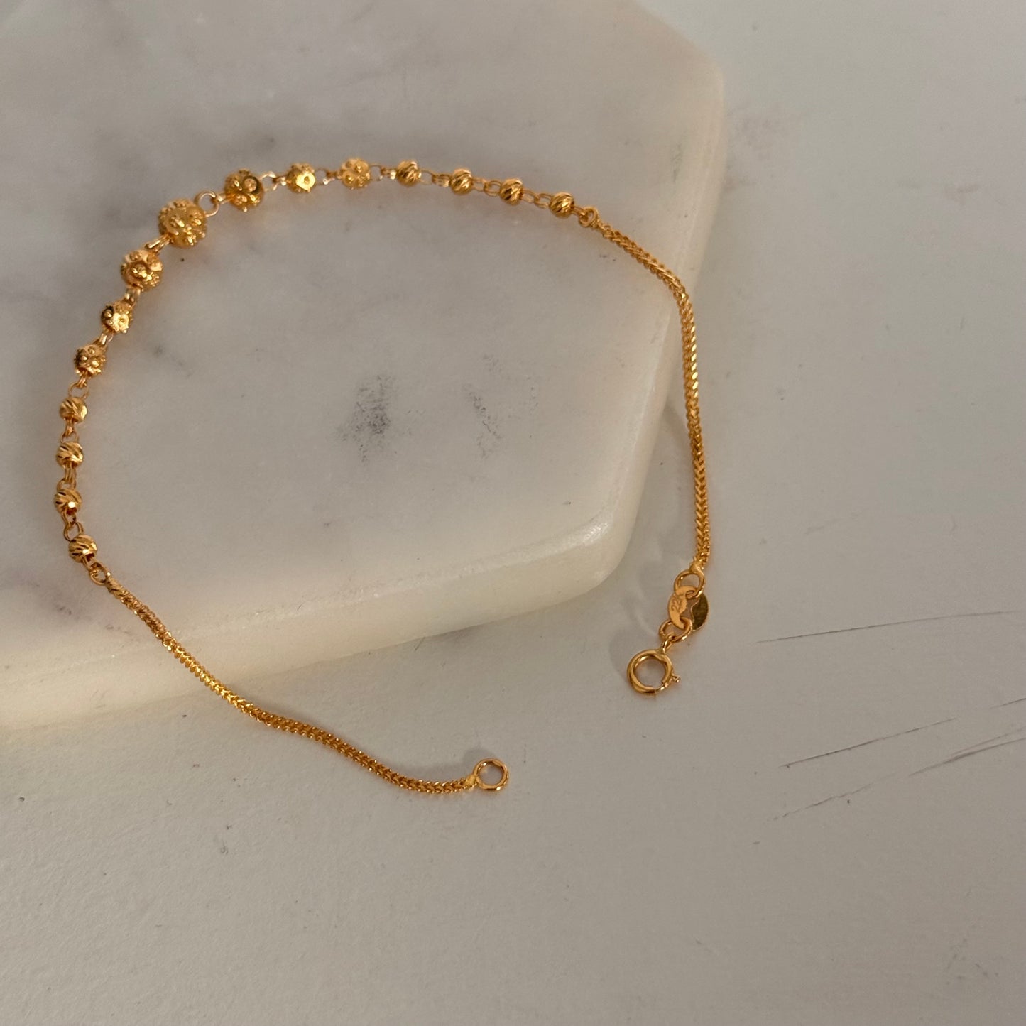 Esme, 22ct gold bracelet | 7.4 inches