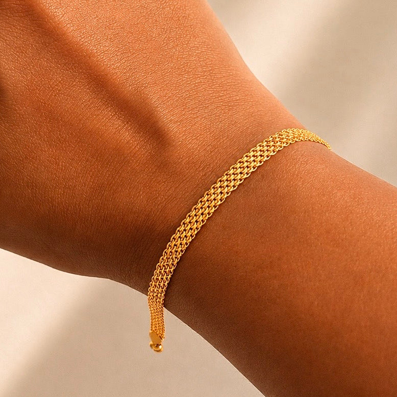 22ct gold flat baby bracelet (Copy)