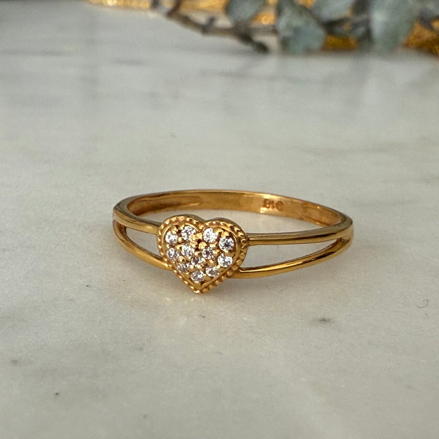 22ct gold heart ring | L