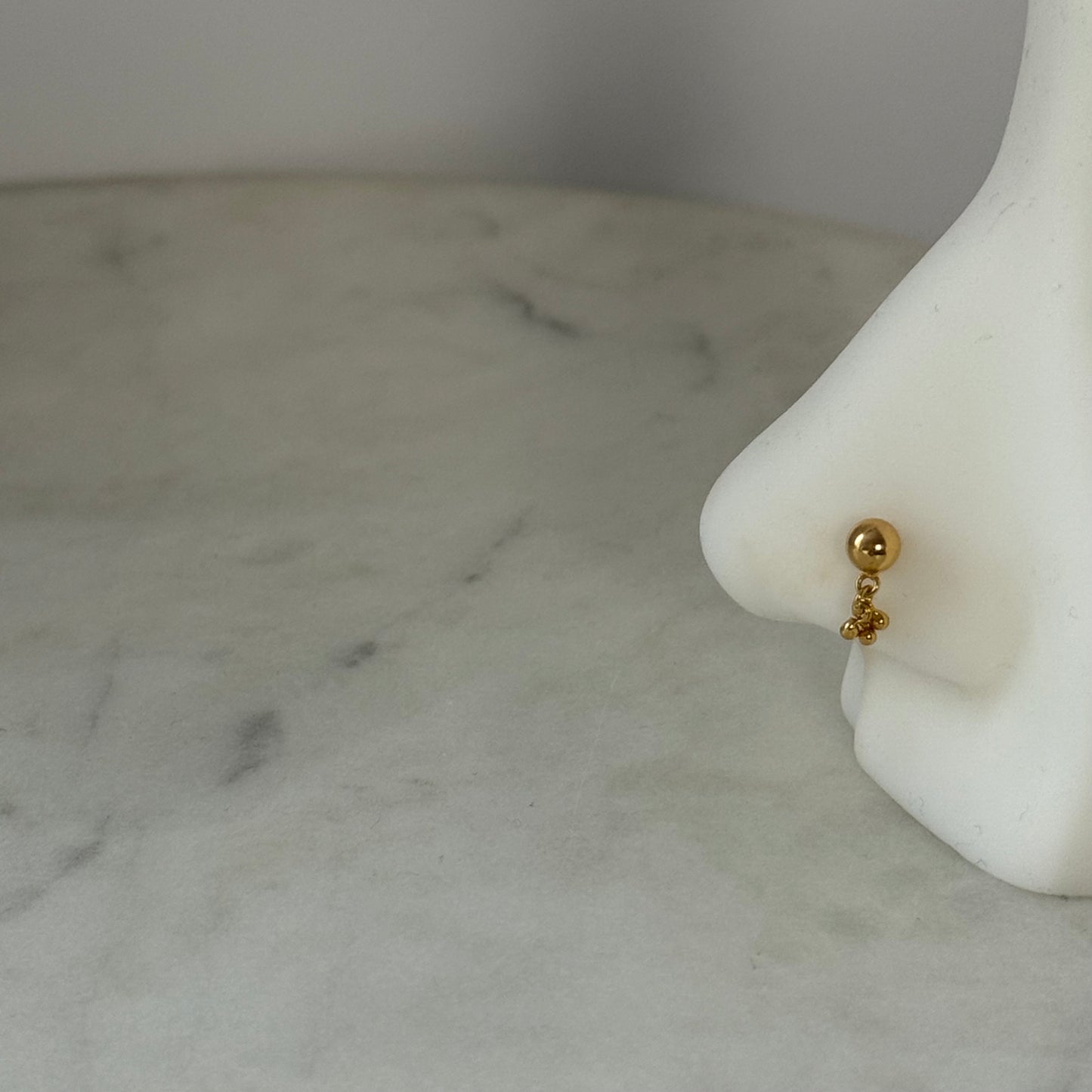 18ct gold dangly stud