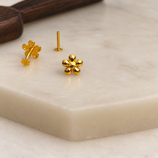 Belle, 18ct Gold Floral stud | 6mm