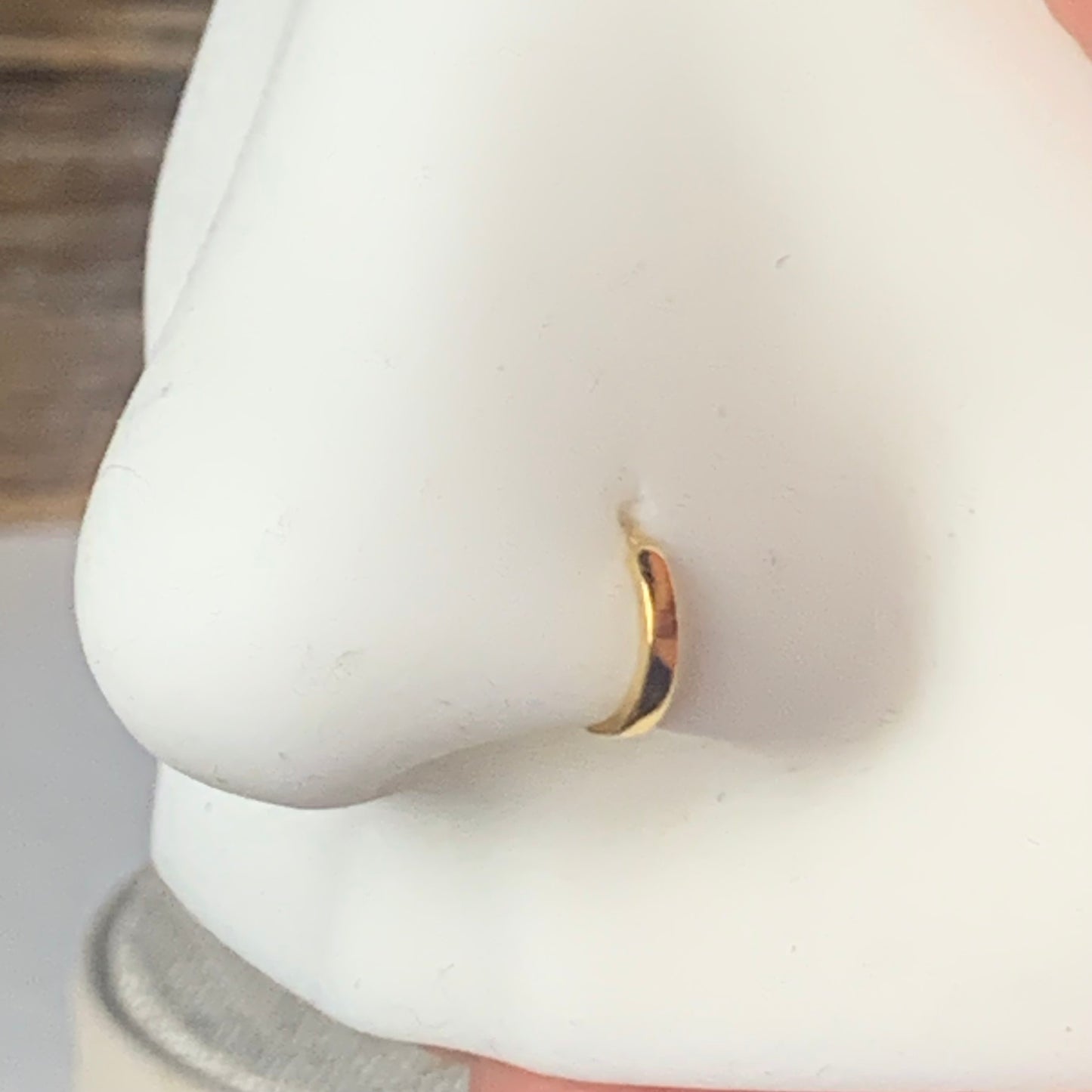 18ct Gold Single Hoop | 6mm
