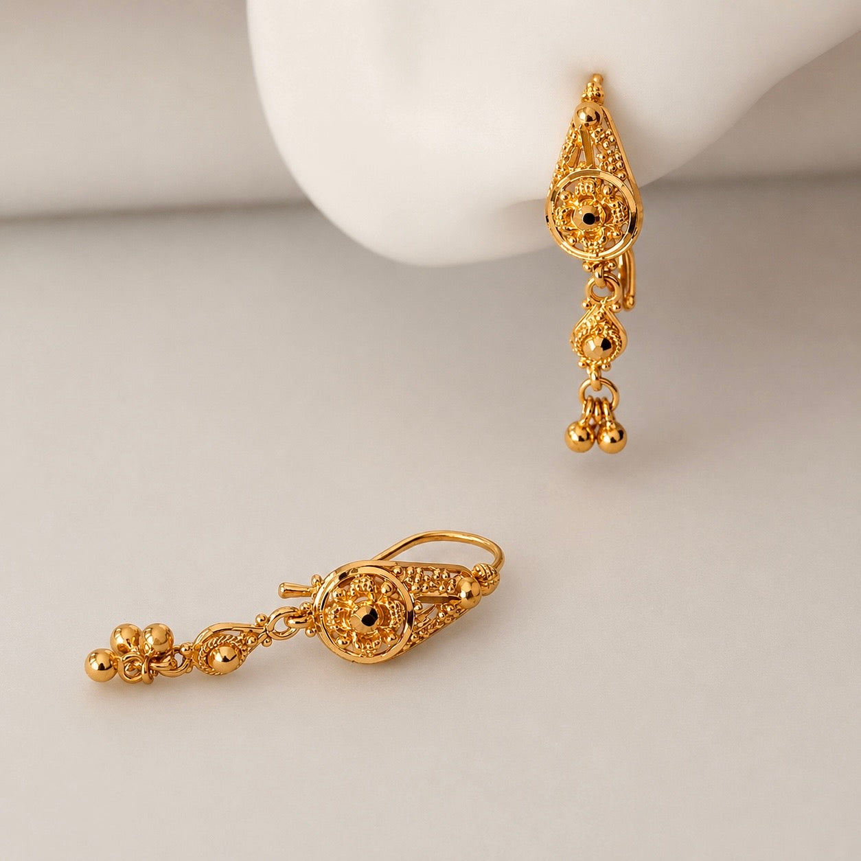 Maharani 22ct Drop Earrings