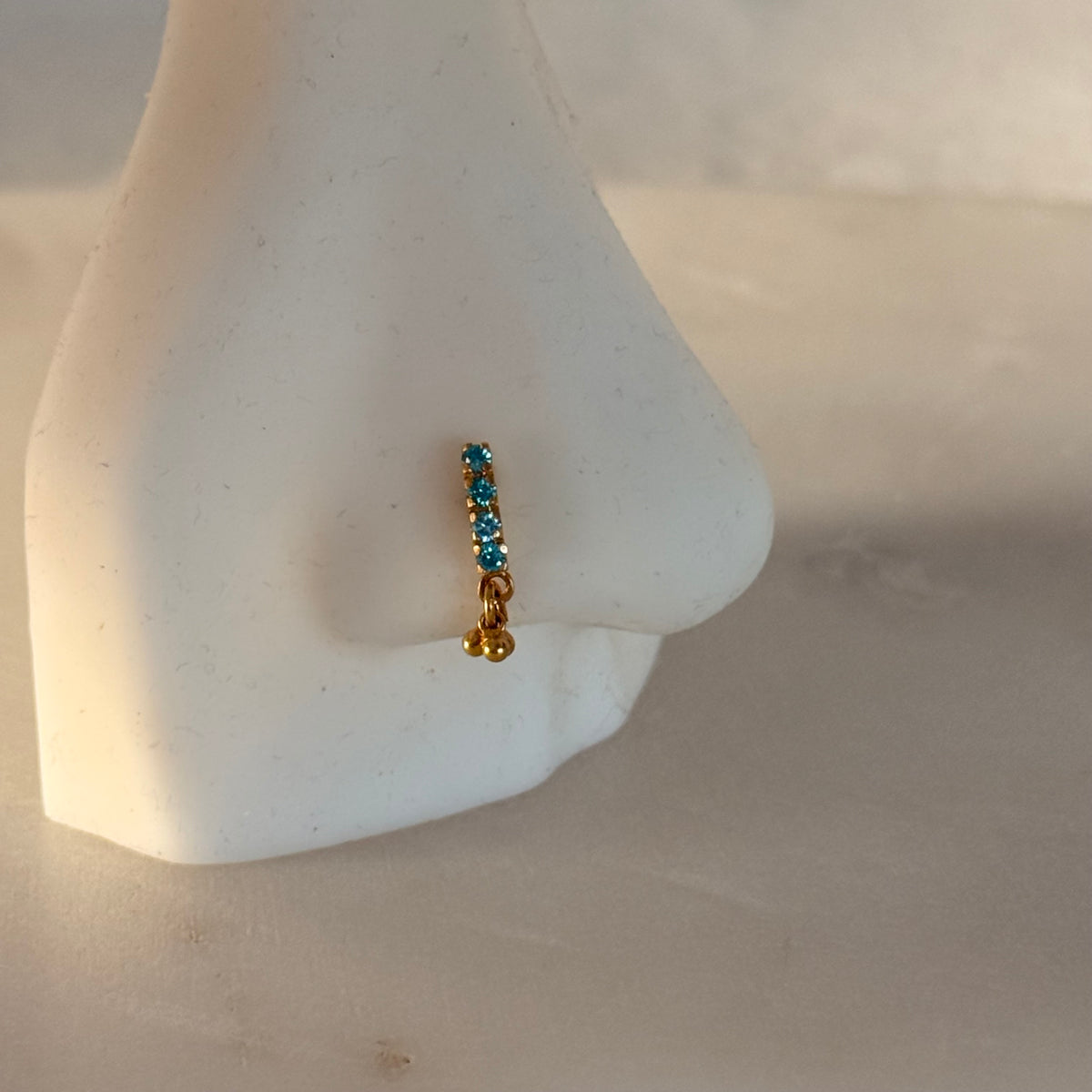 18ct Gold Drop stud (circa 2017)