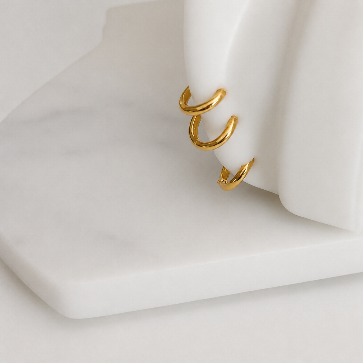 Oxford - 18ct gold classic hoops