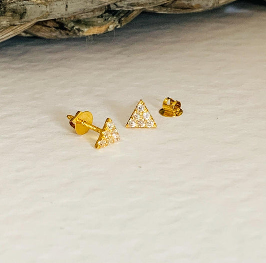 18ct Gold Triangle Stud Pair | 6mm