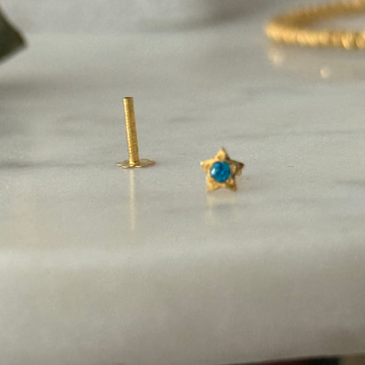14ct gold single star stud