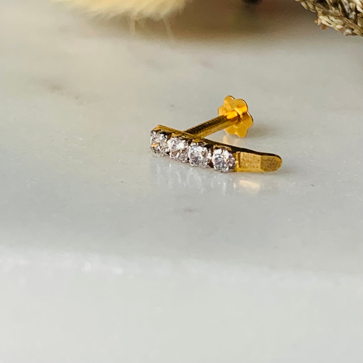 18ct Gold Single Stud