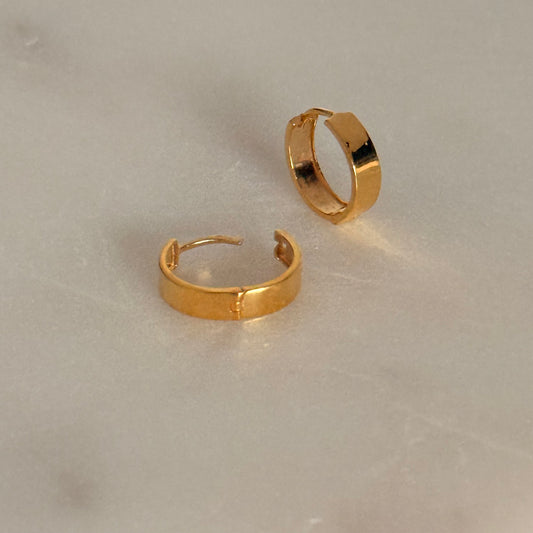 Signature | Classic 11mm Hoops in 18ct Gold