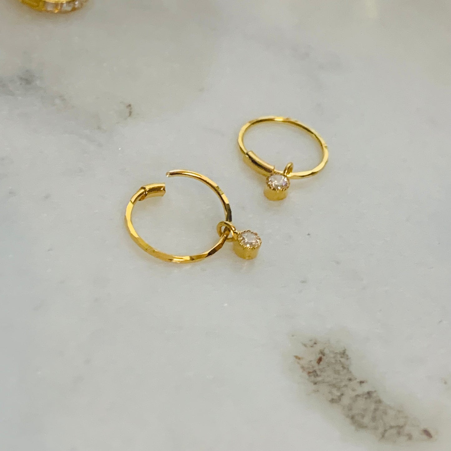 18ct Gold Hoop, Dangly CZ removable stone