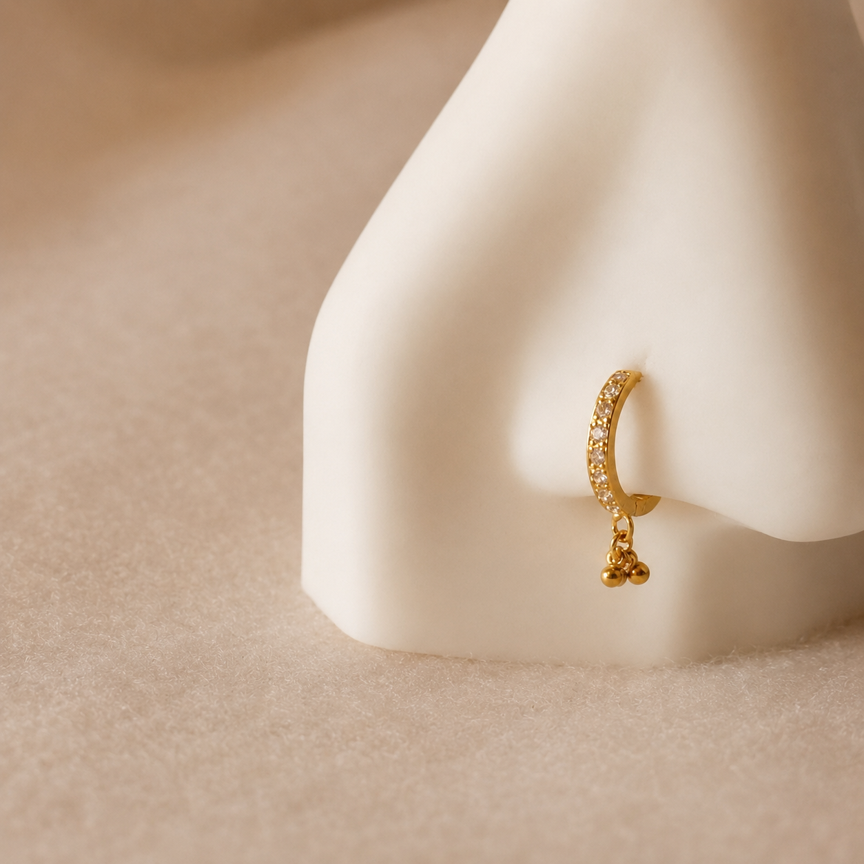 18ct Gold dangly Hoop