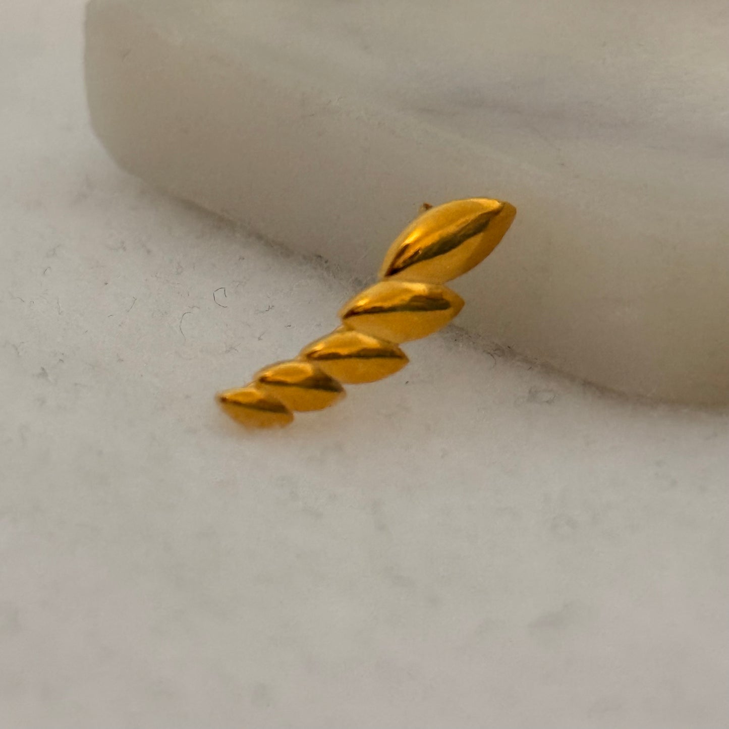 Autumnal | Leaf Climber Stud, 18ct