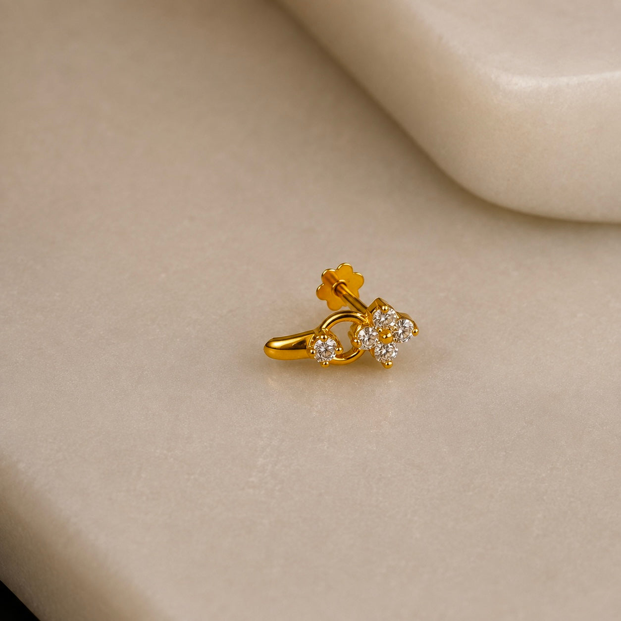 Olive | 18ct gold drop stud