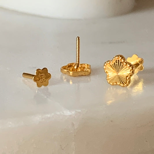 18ct Gold Floral Stud Pair | 6mm