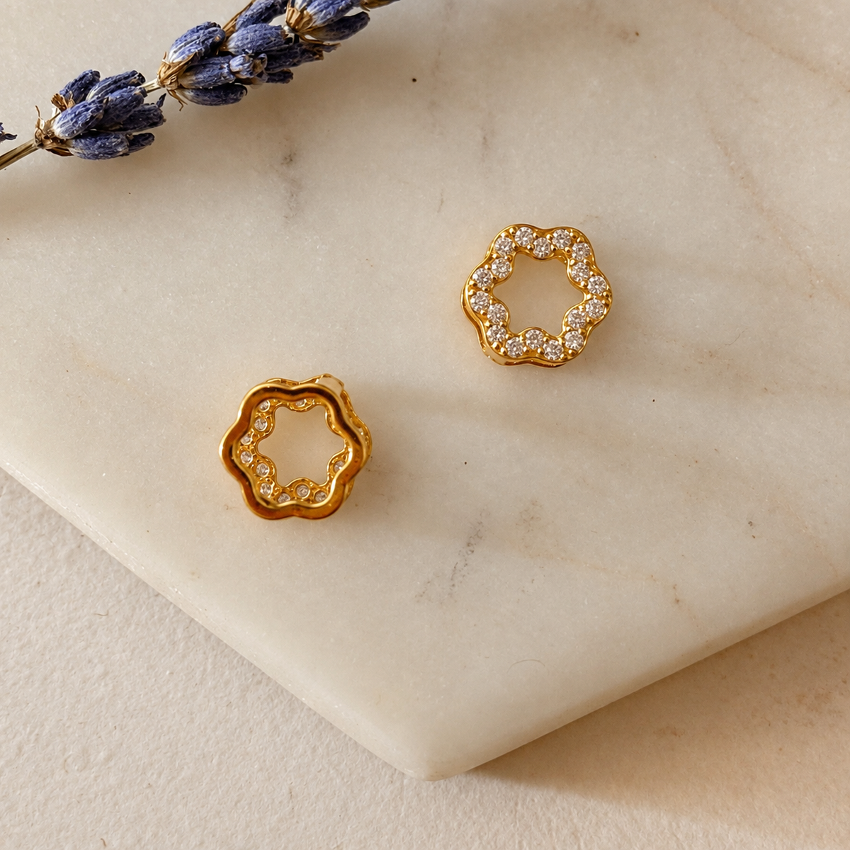 Autumnal | Golden Wreath (18ct)