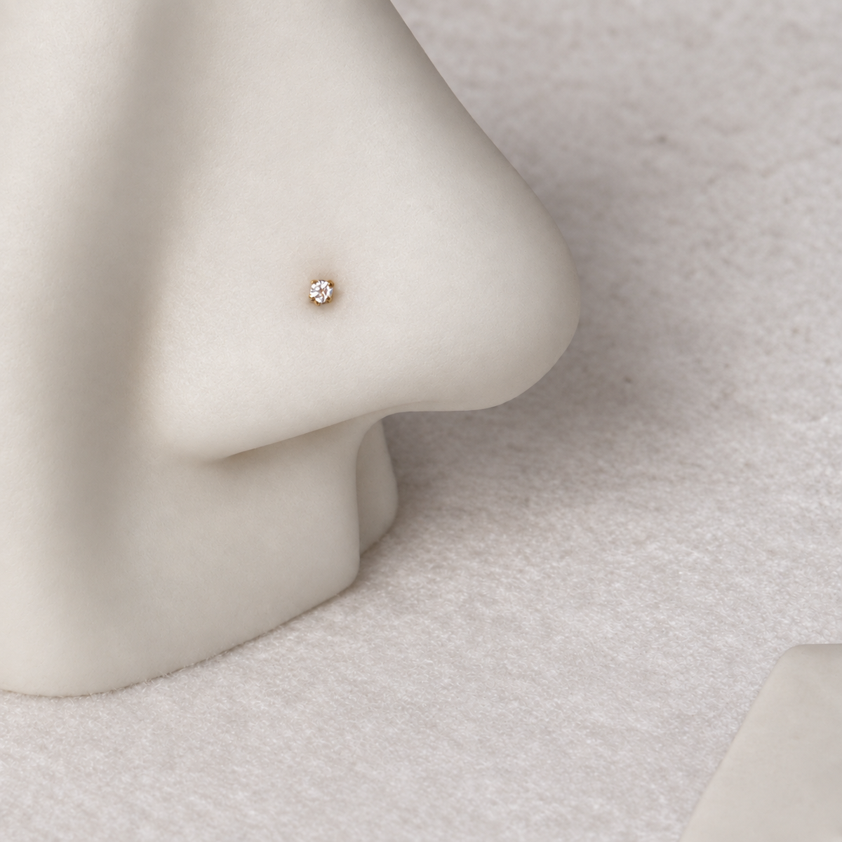 18ct Gold Stud | 1.4mm 1.8mm