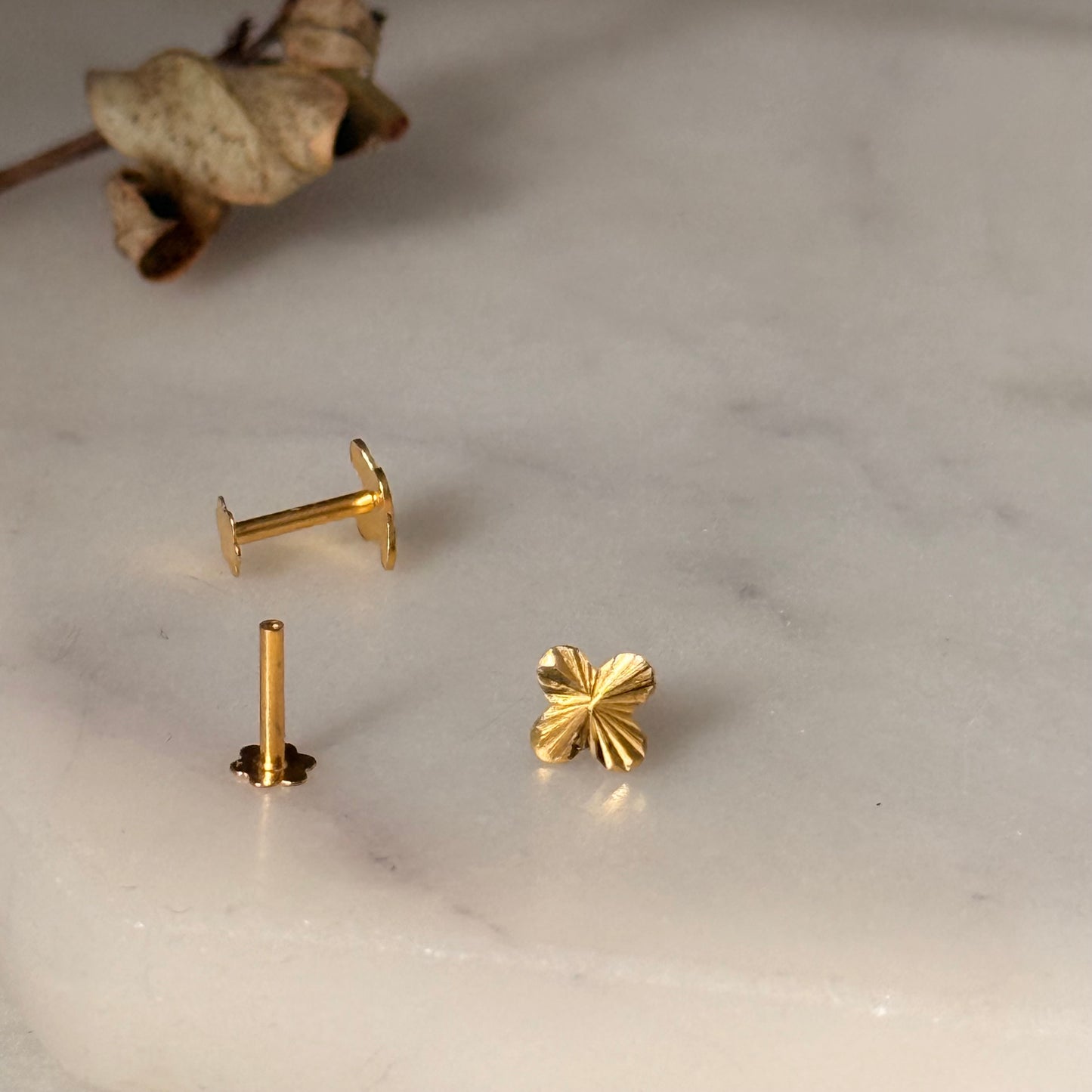 Cute Clover, 18ct Gold Stud | 5mm