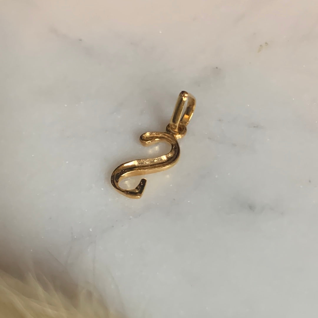 18ct Gold Initial 'S' Pendant | 13mm