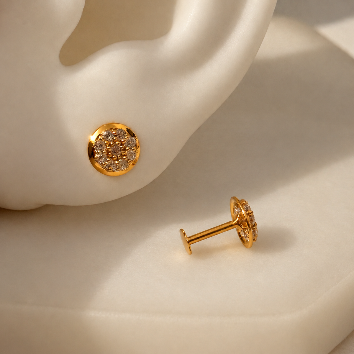 Autumnal | Floré (18ct) 7mm stud pair