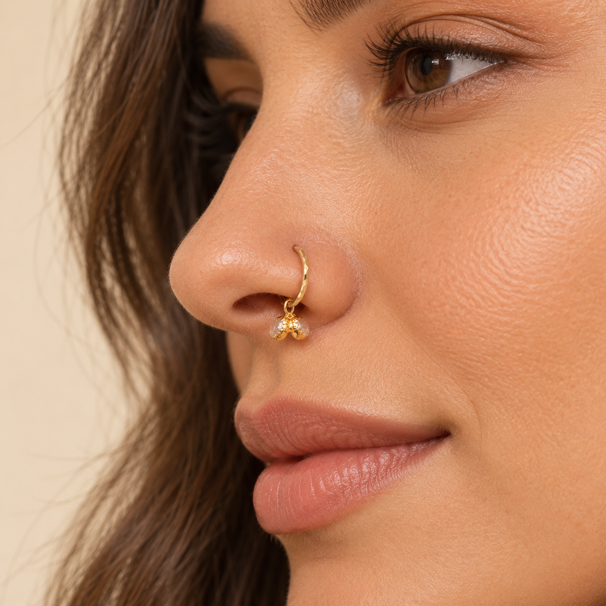 Bella | 18ct gold floral droplet hoop (6,7 & 8mm)