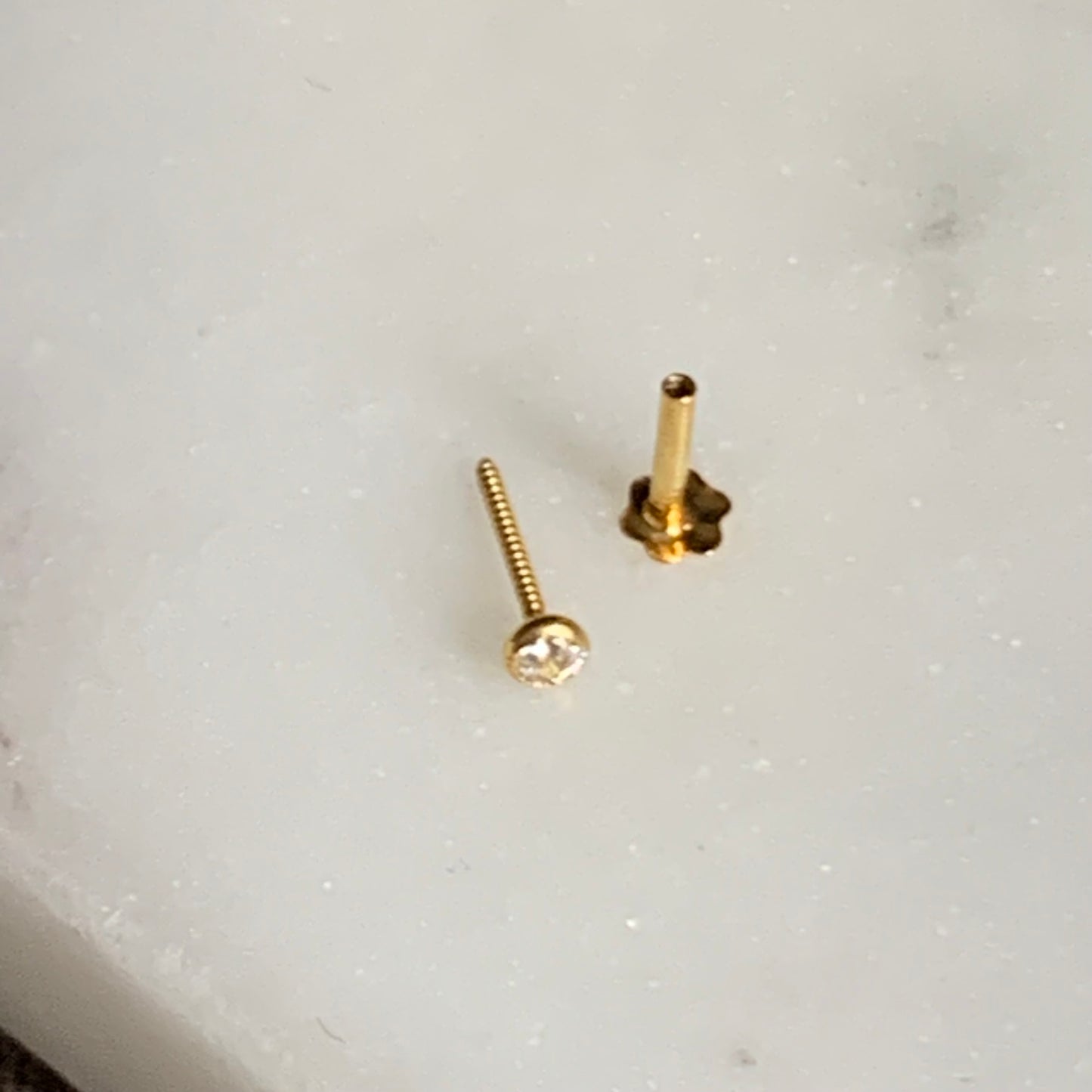 18ct Gold Nose Stud | 2mm