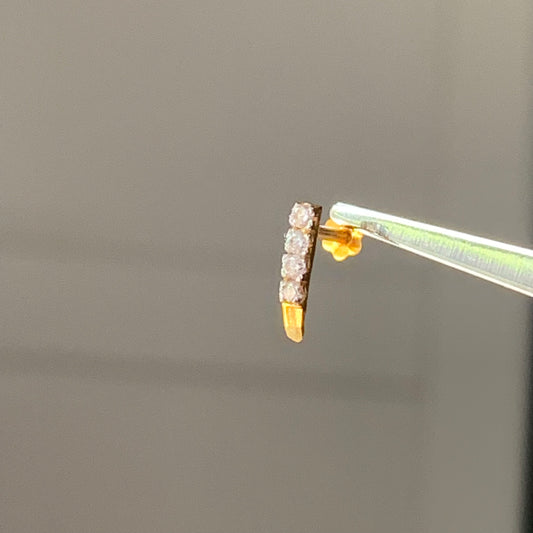 18ct Gold Single Stud