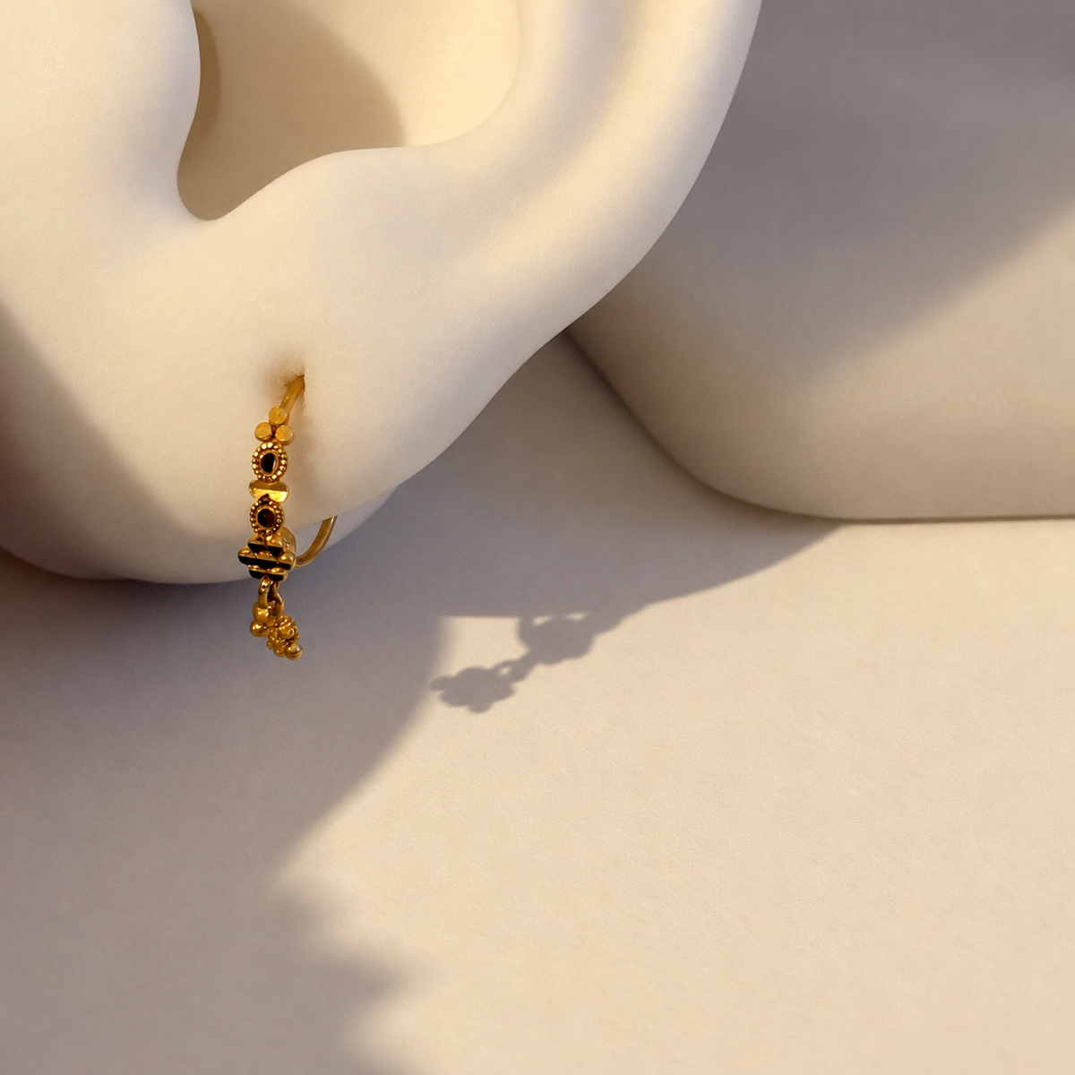 Eliyah- 18ct gold hoop