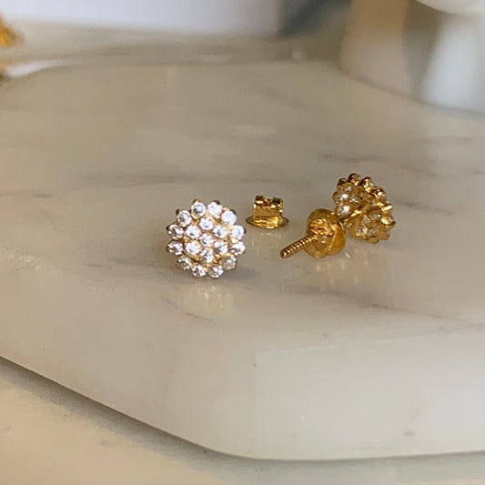 18ct Gold Cluster Stud Pair | 6mm