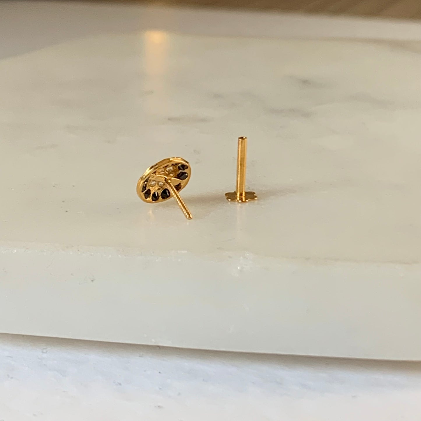 18ct Gold Single Stud | 7mm
