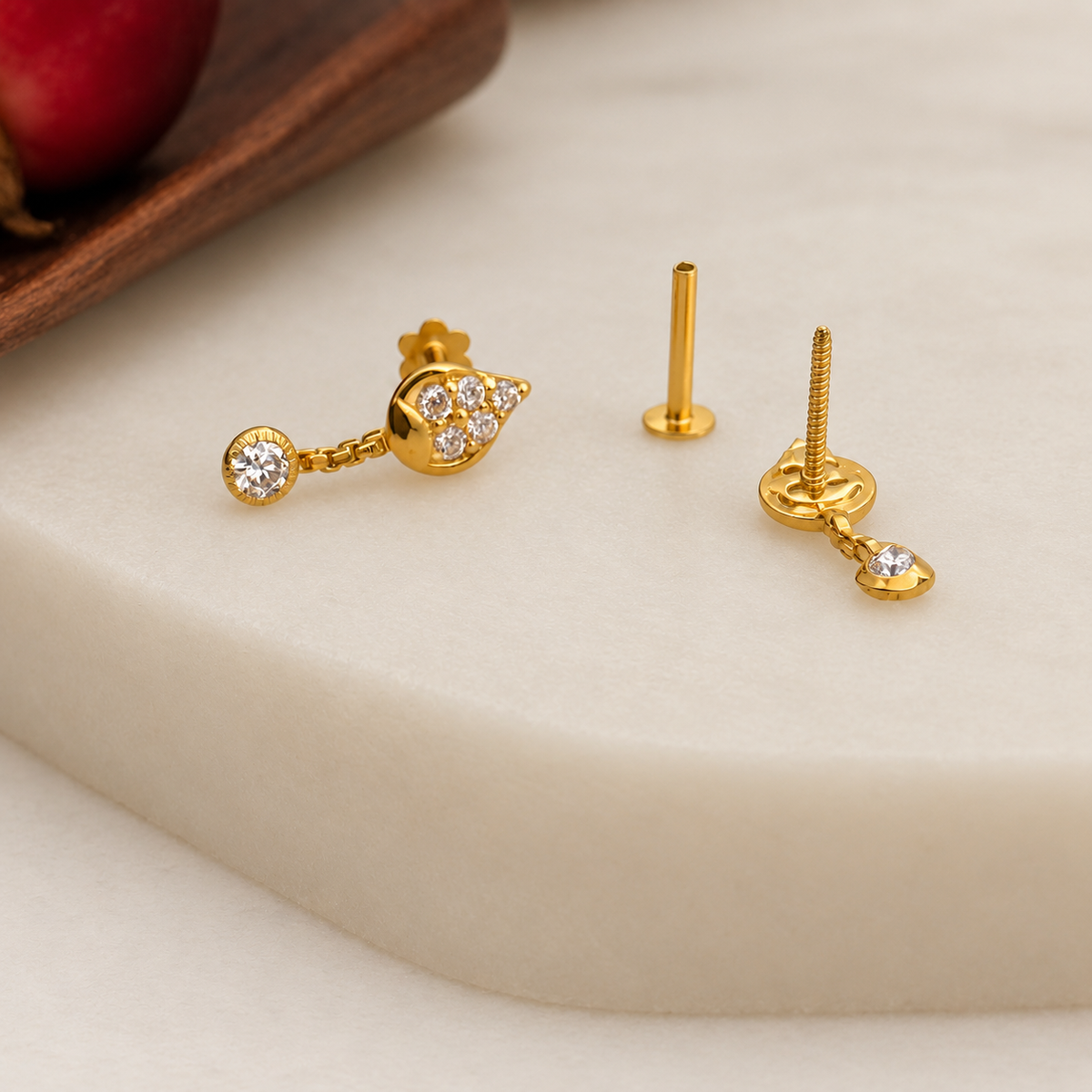 Blue | 18ct gold pe’tite drop stud