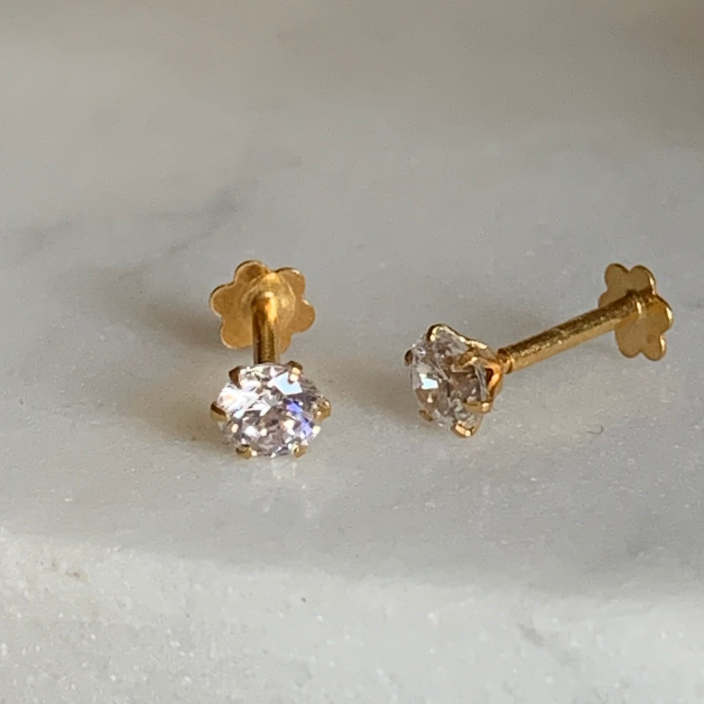 18ct Gold Stud Pair | 4mm