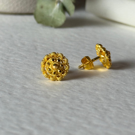 22ct gold stud pair | 9mm