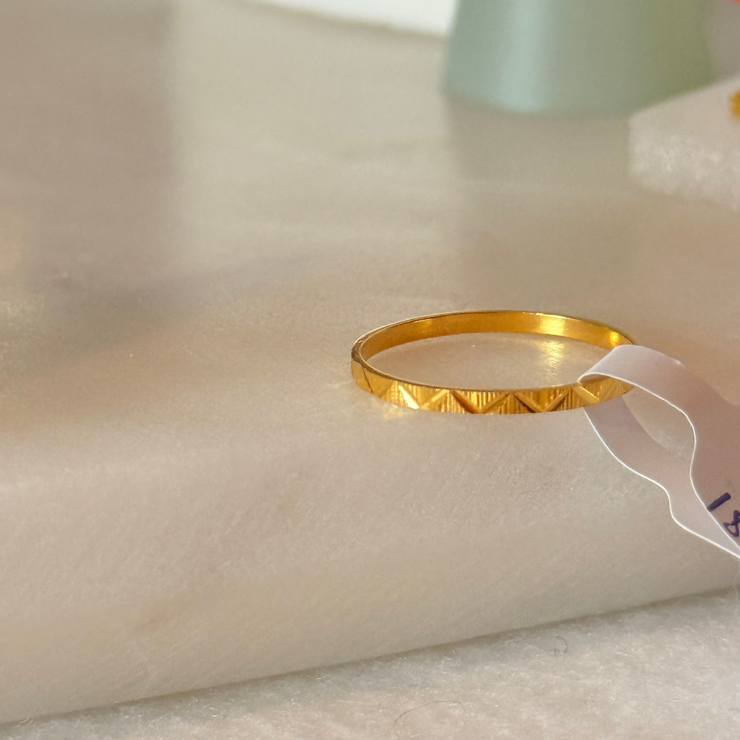 Heritage | 18ct gold band, size L