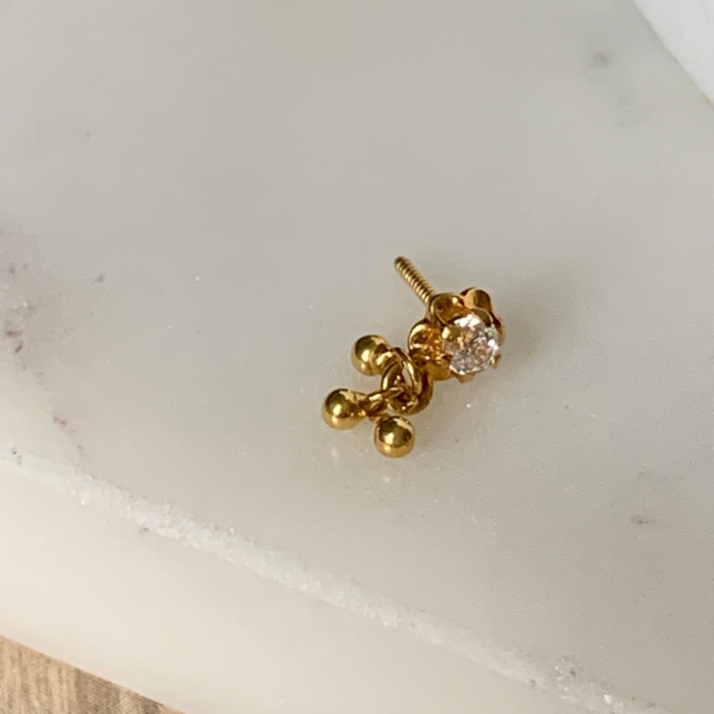 18ct Gold Single Beaded Stud
