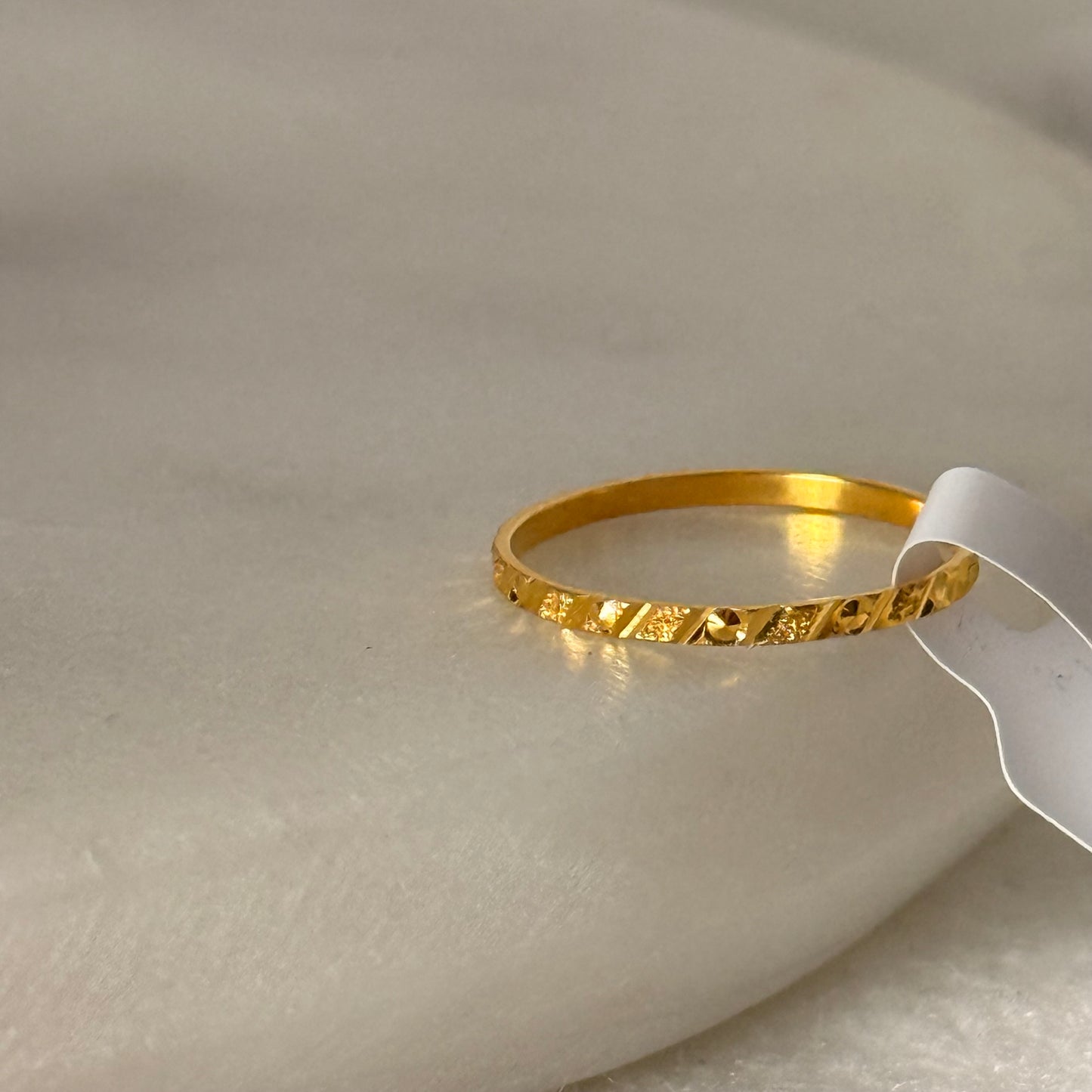 Heritage | 18ct gold band, size M 1/2 ll