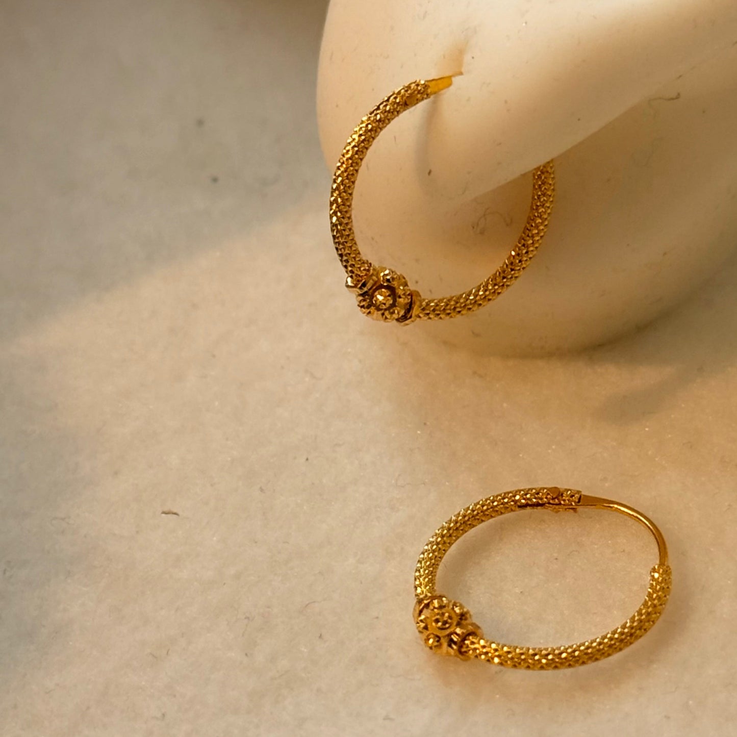 Jaipur | 22ct Gold Hoops (14mm)
