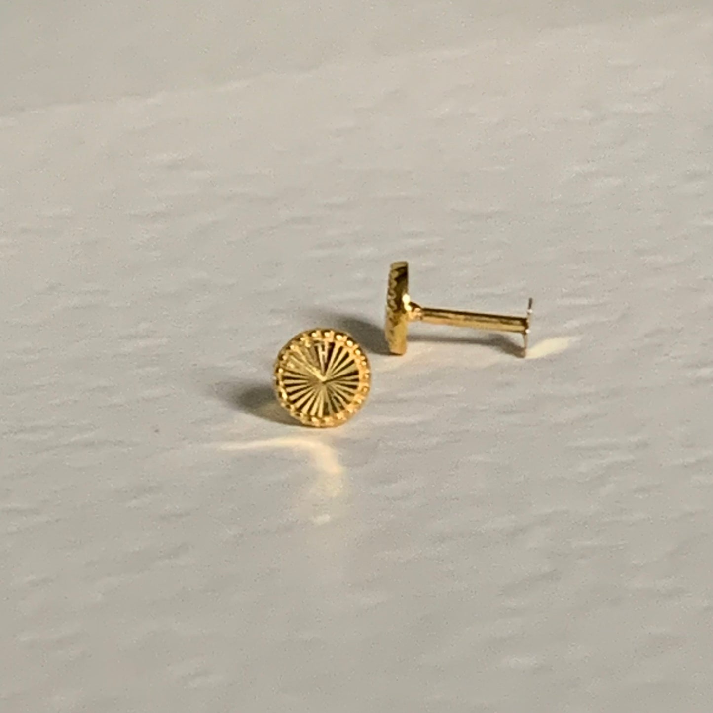 18ct Gold Round Stud Pair | 5mm
