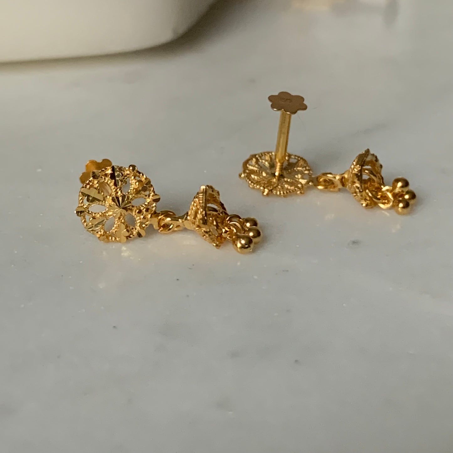 18ct Gold Jumka Pair | small