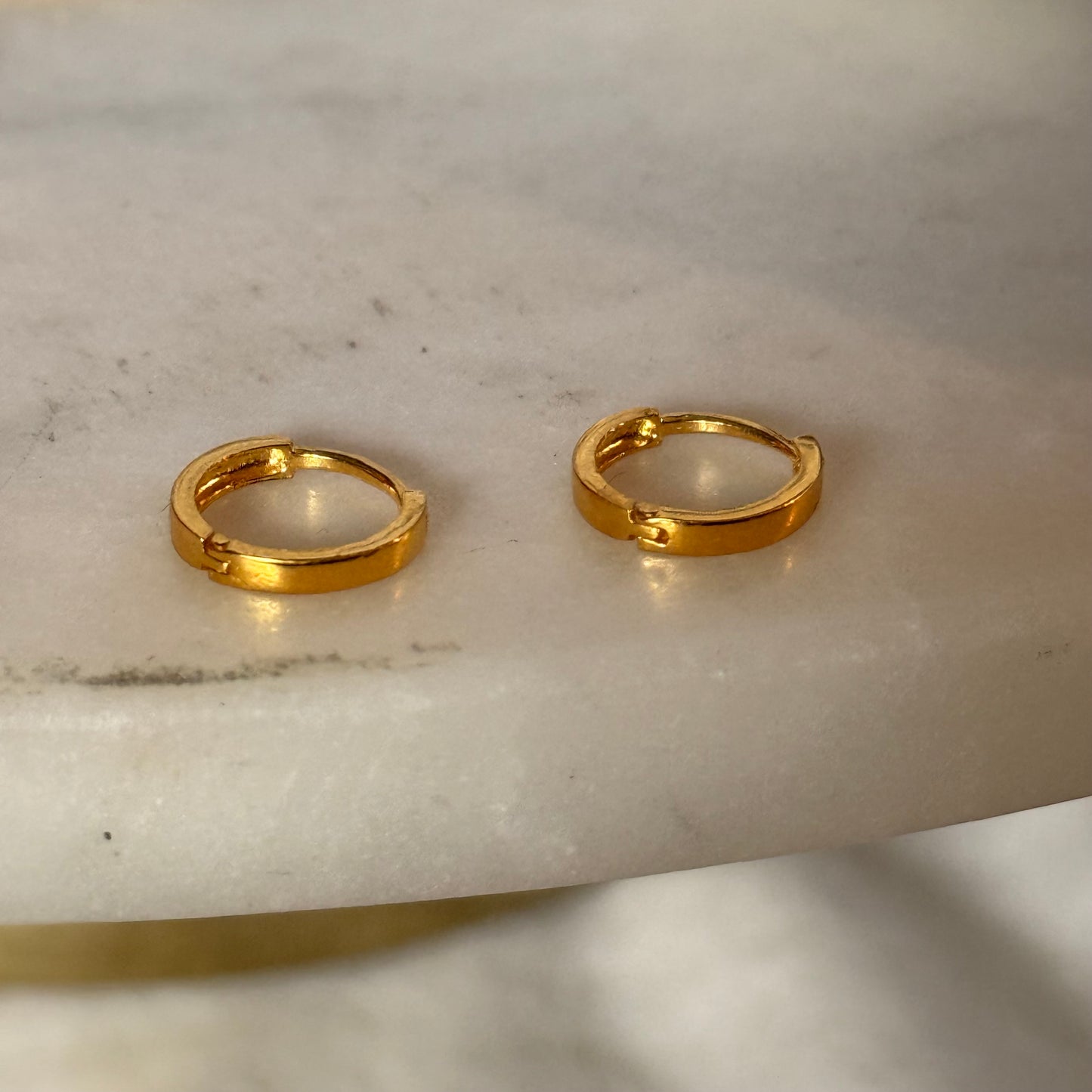 18ct Gold Plain Hoop | 8mm