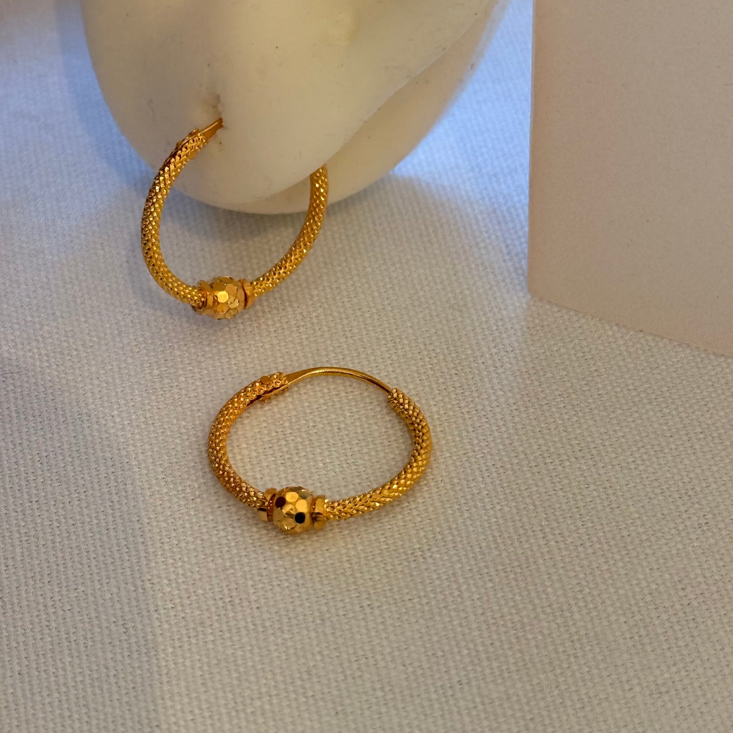 Jaipur | 22ct Gold Hoops (14mm)