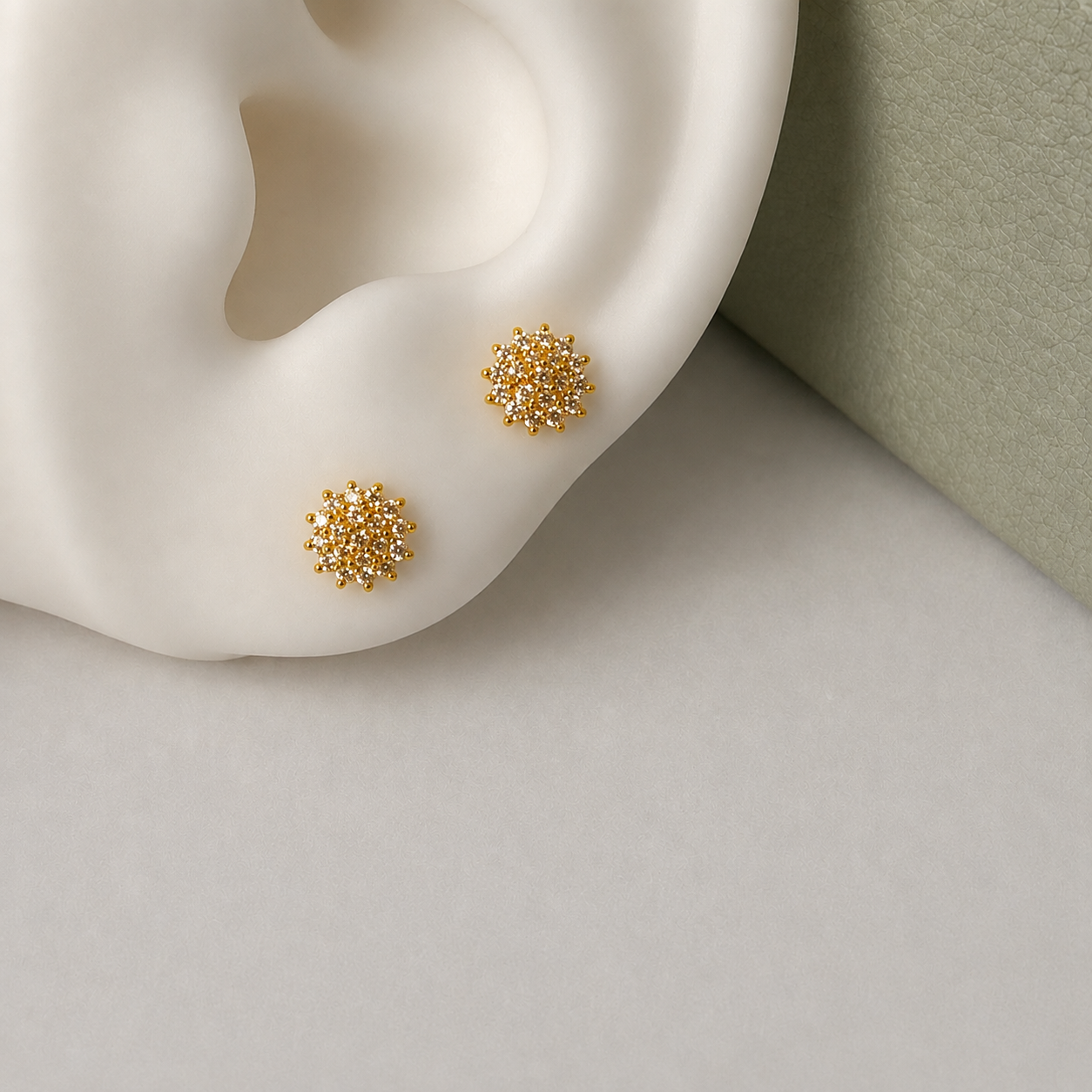 Autumnal Collection | Radiance, 18ct Gold Cluster Studs