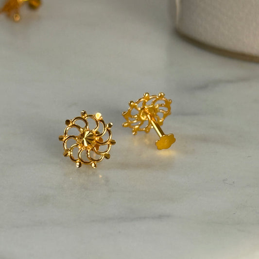 Sundial | 18ct gold studs